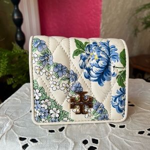 Tory Burch Kira Chevron Bi-fold Wallet